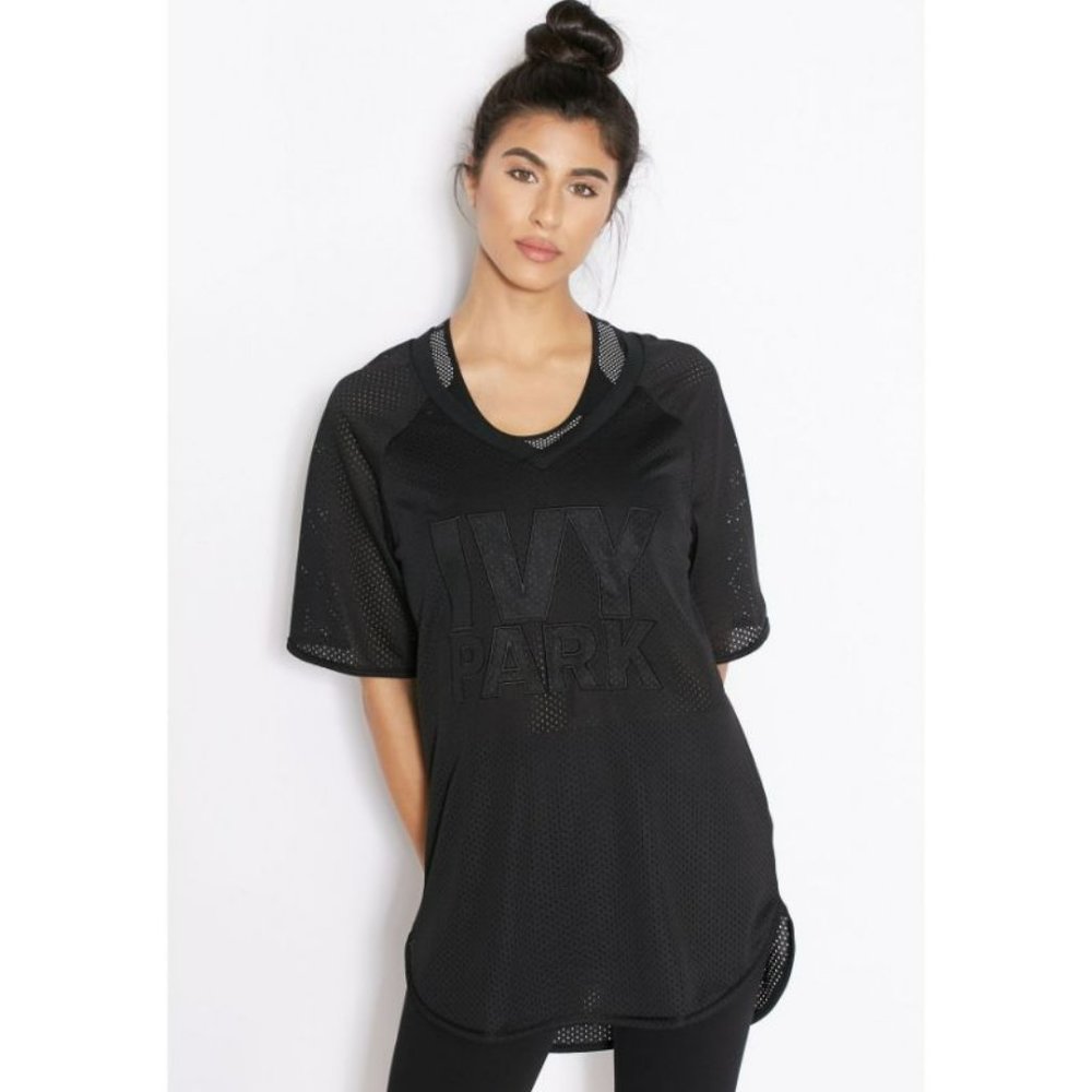 Ivy Park basketball‎ jersey Womens XS Mesh Relaxed Fit V Neck Short Sleeve Shirt